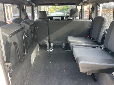 Land Rover Defender Defender 110 Manual 300 tdi 5