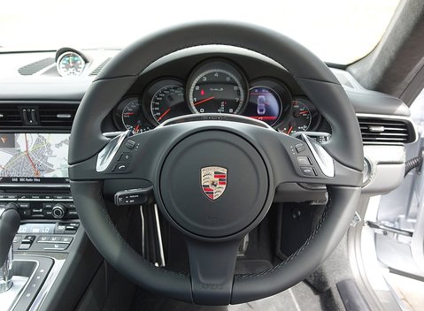 Porsche 911 (991) Turbo S 24