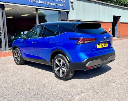 Nissan Qashqai 1.3 Qashqai N-Connecta DiG-T MHEV 5dr 9