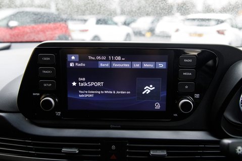 Hyundai BAYON T-GDI SE CONNECT DCT MHEV 26