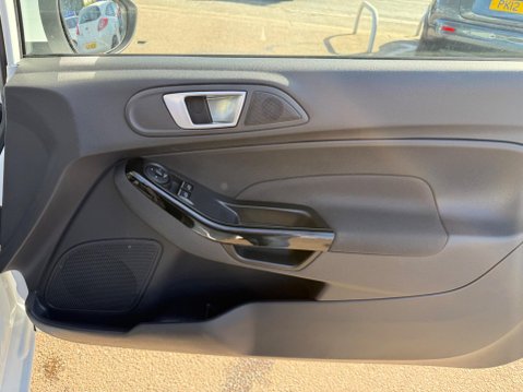 Ford Fiesta 1.25 Zetec Euro 6 3dr 27