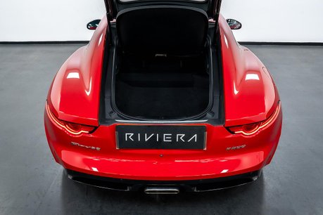 Jaguar F-Type 2.0i GPF R-Dynamic Coupe 2dr Petrol Auto Euro 6 (s/s) (300 ps) 40