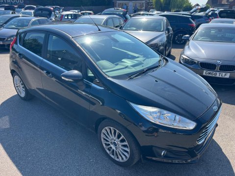 Ford Fiesta 1.0T EcoBoost Titanium Euro 6 (s/s) 5dr 8