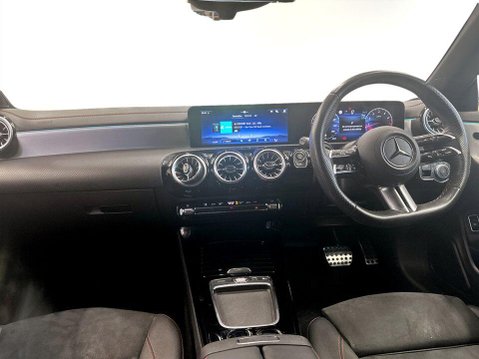 Mercedes-Benz CLA Class 1.3 CLA200h MHEV AMG Line (Executive) Coupe 4dr Petrol Hybrid 7G-DCT Euro 6 19