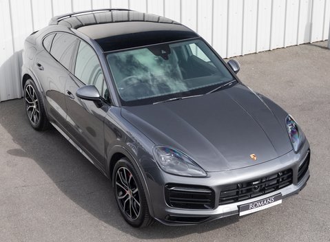 Porsche Cayenne GTS Coupé 8