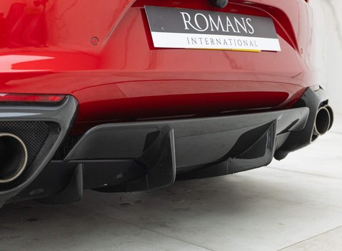 Ferrari 812 Superfast 33