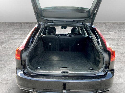 Volvo V90 2.0 D5 PowerPulse R-Design Pro Estate 5dr Diesel Auto AWD Euro 6 (s/s) (235 21