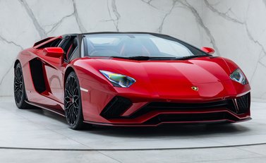 Lamborghini Aventador S LP 740-4 ROADSTER 12