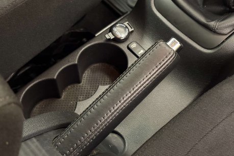 Skoda Yeti 2.0 TDI SE Plus SUV 5dr Diesel Manual 4WD Euro 5 (140 ps) 67