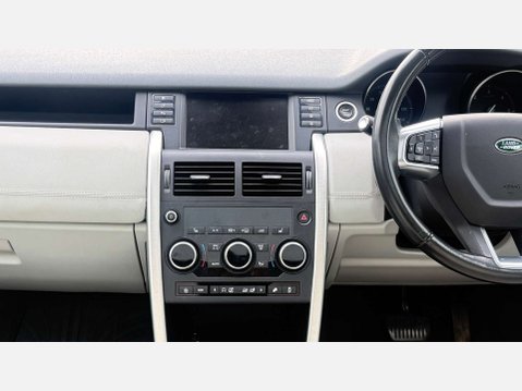 Land Rover Discovery Sport 2.0 Discovery Sport HSE TD4 Auto 4WD 5dr 5