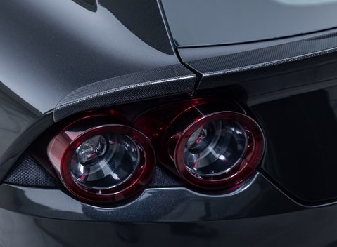Ferrari GTC4 Lusso V12 38