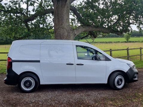 Renault Kangoo LL21 E-TECH START 3