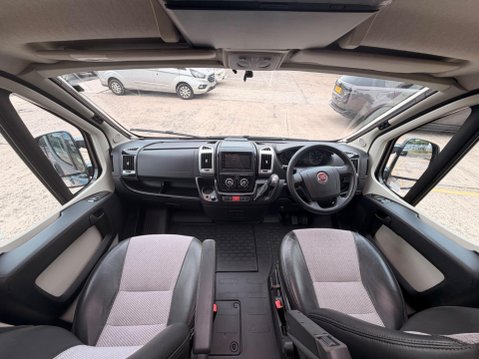 Auto-Trail V-Line 600 10