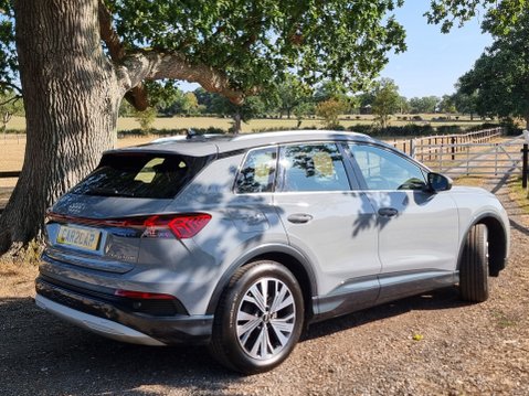 Audi Q4 SPORT 3