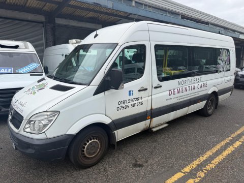 Mercedes-Benz Sprinter 2.2 413 CDi RWD L2 4dr 4