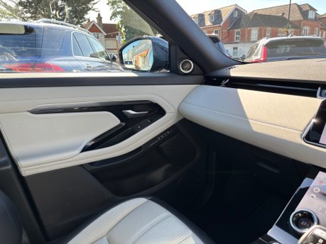 Land Rover Range Rover Evoque 2.0 P250 MHEV First Edition SUV 5dr Petrol Auto 4WD Euro 6 (s/s) (249 ps) 34
