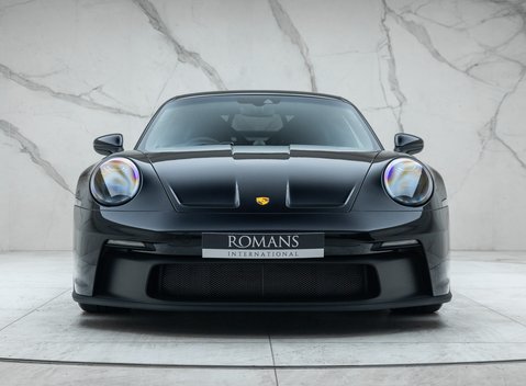 Porsche 911 GT3 (992) 7