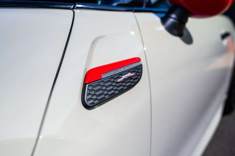 Mini Hatch 2.0 John Cooper Works Auto 3dr 40
