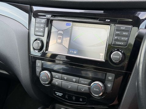 Nissan Qashqai 1.6 dCi Tekna SUV 5dr Diesel XTRON 2WD Euro 5 (s/s) (130 ps) 94