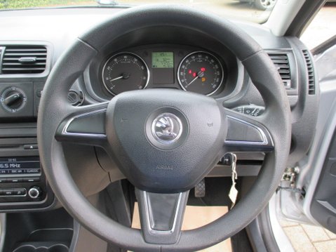 Skoda Roomster 1.2 TSI SE Action Euro 5 5dr 19