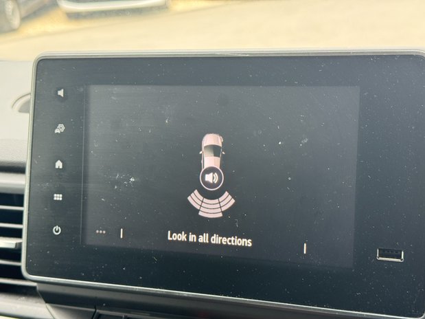 Renault Trafic LWB L2H1 Low Roof Sport Ll30 Air Con Sensors EURO 6 32