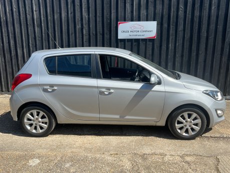 Hyundai i20 CRDI ACTIVE 2