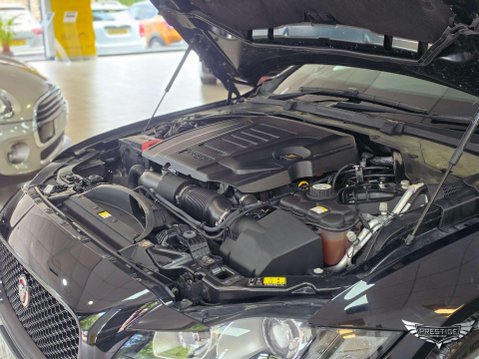 Jaguar XF 2.0i R-Sport Sportbrake Auto Euro 6 (s/s) 5dr 95