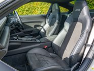 Porsche 911 Carrera 4 GTS PDK 9