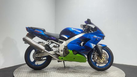 Kawasaki ZX ZX9R 2000 ONLY 6K 1 OWNER RUNNING PROJECT BIKE SPORT BIKE