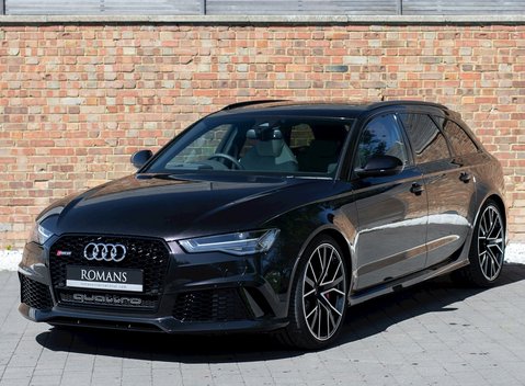 Audi RS6 Avant Performance 6