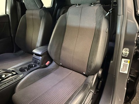 DS DS 3 E-TENSE PERFORMANCE LINE 36