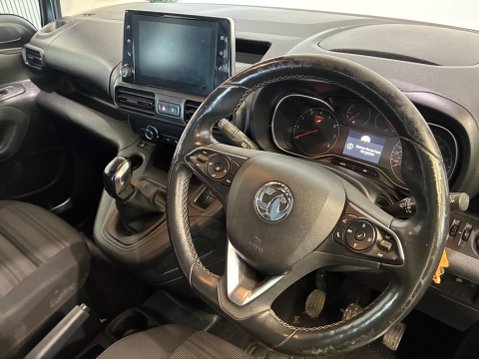 Vauxhall Combo Life 1.5 Turbo D BlueInjection Energy XL MPV Euro 6 (s/s) 5dr (7 Seat) 31