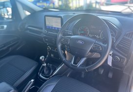 Ford Ecosport TITANIUM 18
