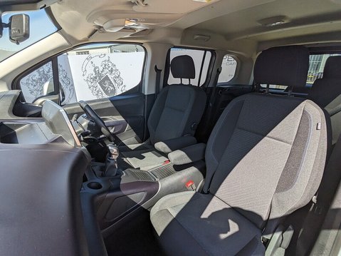 Peugeot Rifter HORIZON RE 15