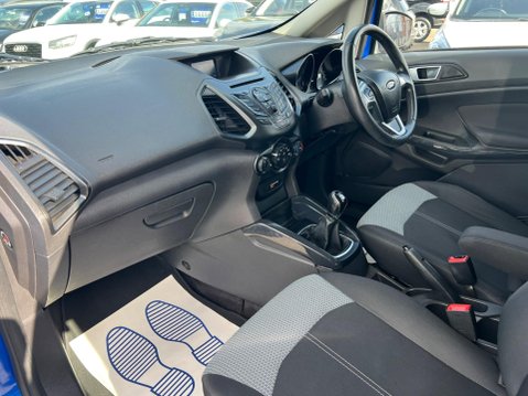 Ford Ecosport 1.5 Zetec 2WD Euro 5 5dr 22