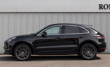 Porsche Macan S 2