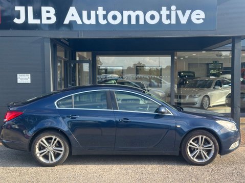 Vauxhall Insignia 2.0 Insignia Exclusive Nav CDTi 5dr 2