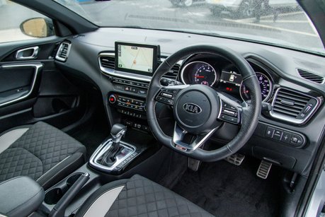 Kia Ceed GT-LINE LUNAR EDITION ISG