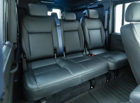 Land Rover Defender 110 XS Classic SIIA Twisted 13