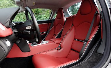 Mercedes-Benz SLR McLaren 32