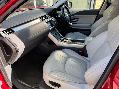 Land Rover Range Rover Evoque TD4 SE TECH 38