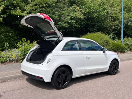 Audi A1 1.0 TFSI Sport S Tronic Euro 6 (s/s) 3dr 28