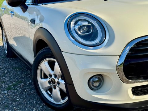 Mini Hatch COOPER CLASSIC 11