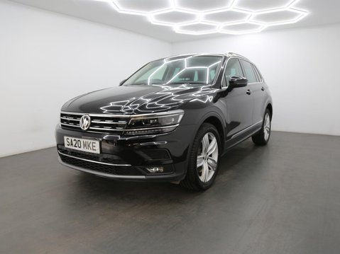 Volkswagen Tiguan 2.0 TSI SEL DSG 4Motion Euro 6 (s/s) 5dr 3
