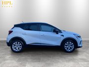 Renault Captur 1.0 TCe Iconic SUV 5dr Petrol Manual Euro 6 (s/s) (100 ps) 8