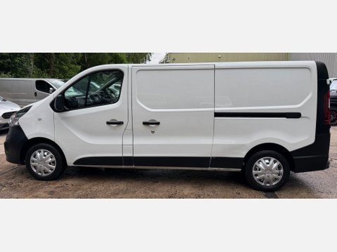 Vauxhall Vivaro 1.6 CDTi 2900 BiTurbo Panel Van 5dr Diesel Manual L2 H1 Euro 6 (s/s) (125 p 14