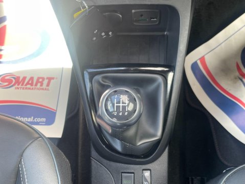 Renault Captur 1.5 dCi ENERGY Signature Nav Euro 6 (s/s) 5dr 24