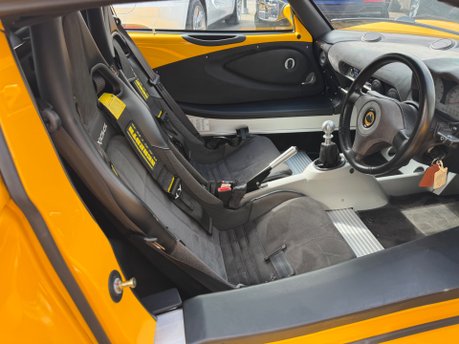 Lotus Exige S TOURING & SPORTS 24