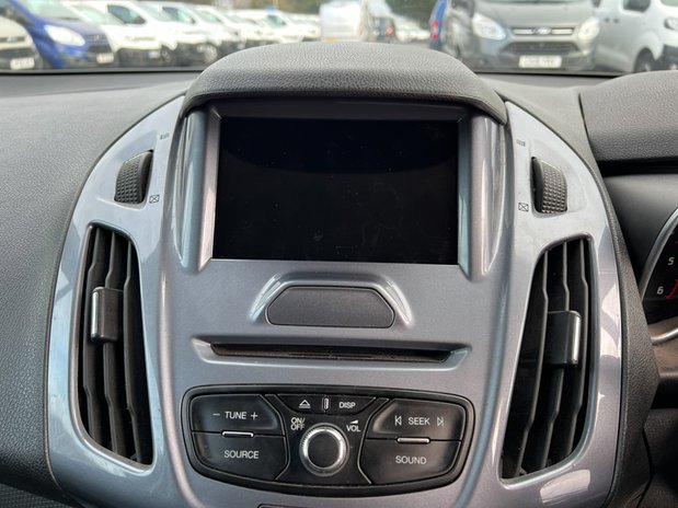 Ford Transit Connect SWB L1H1 Limited 200 Air Con Alloys Camera Sensors EURO 6 NO VAT 32