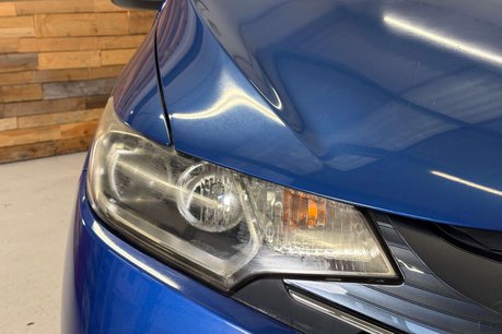 Honda Jazz 1.3L DOHC i-VTEC 19